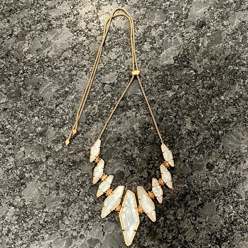 Kendra Scott Necklace